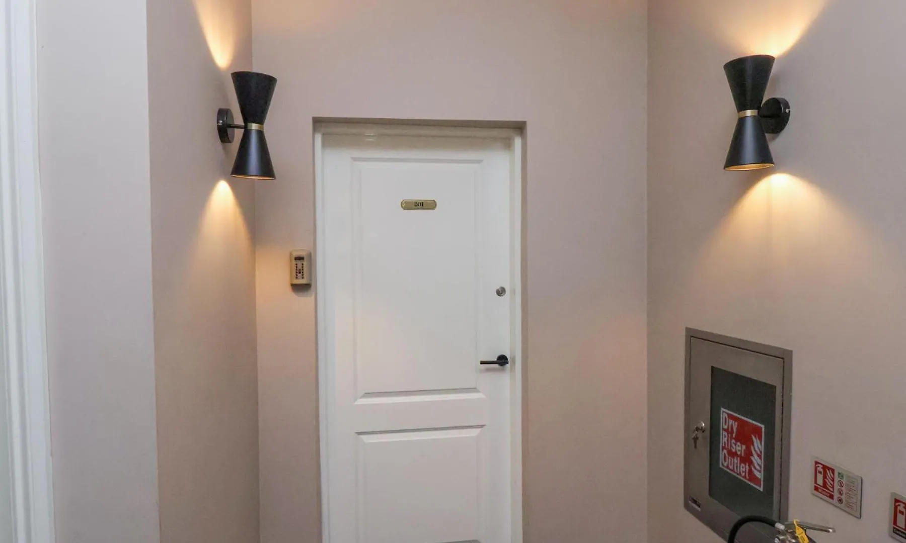 201 The Salisbury Apartman Scarborough
